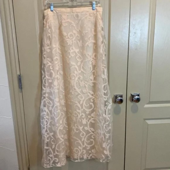 Vintage Jeffrey & Dara Evenings By Tom Barra long lacy skirt - Picture 3 of 10